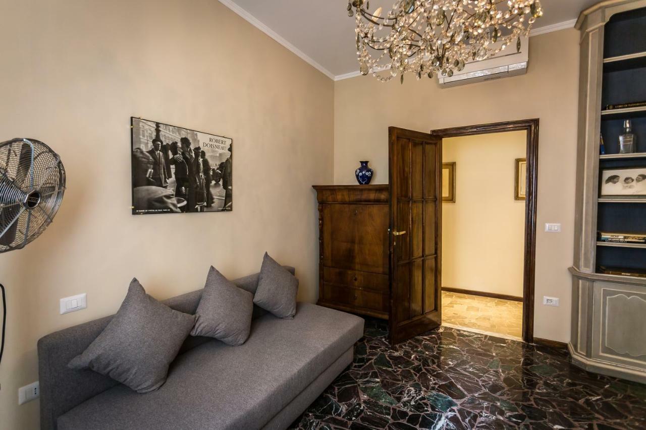 Ferrhouse Charm In Florence Two Lifts ภายนอก รูปภาพ