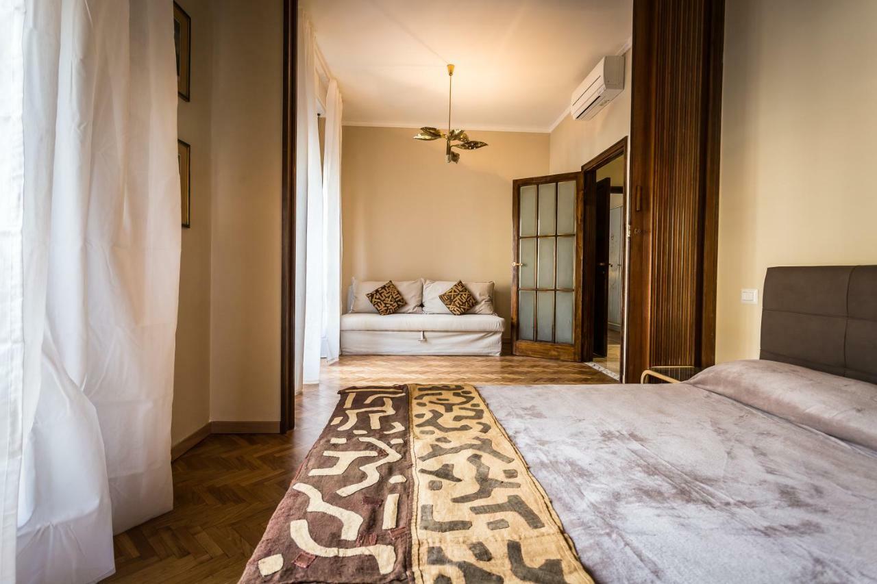 Ferrhouse Charm In Florence Two Lifts ภายนอก รูปภาพ