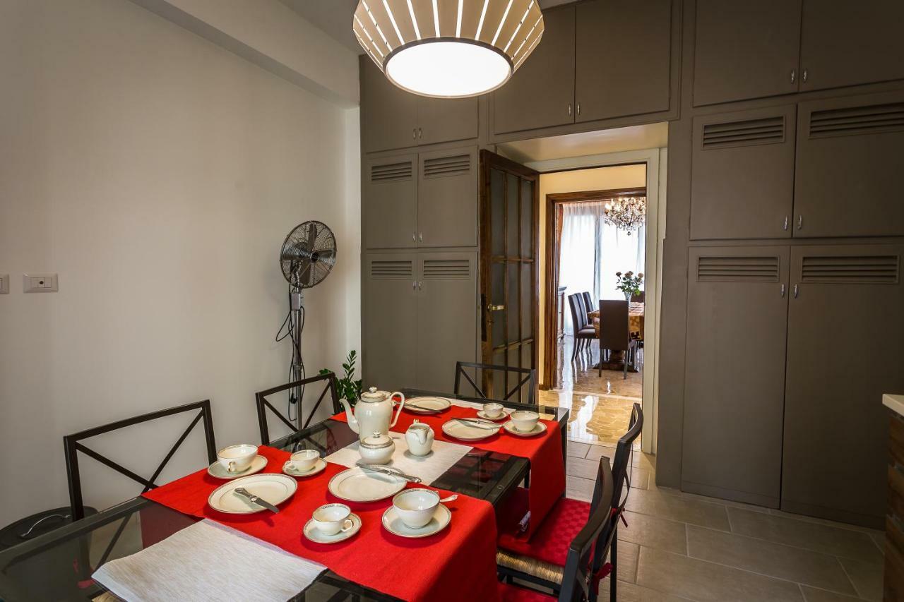 Ferrhouse Charm In Florence Two Lifts ภายนอก รูปภาพ
